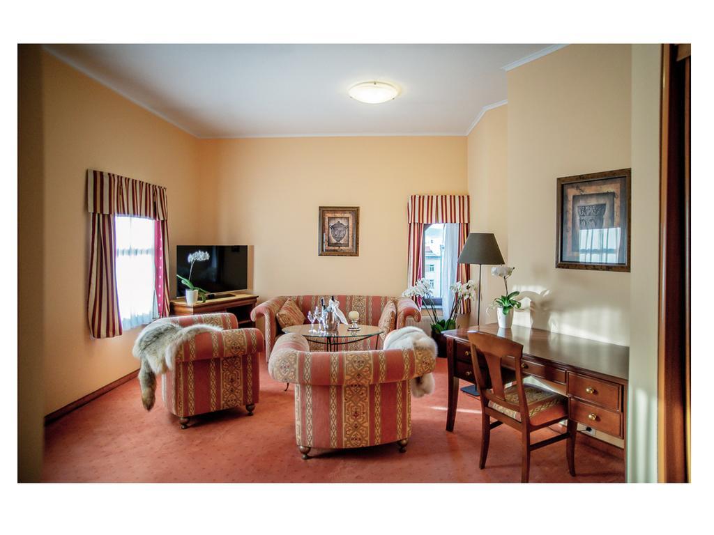 Hotel Fenix Jelenia Góra Rom bilde