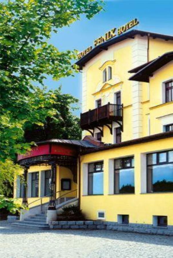 Hotel Fenix Jelenia Góra Eksteriør bilde
